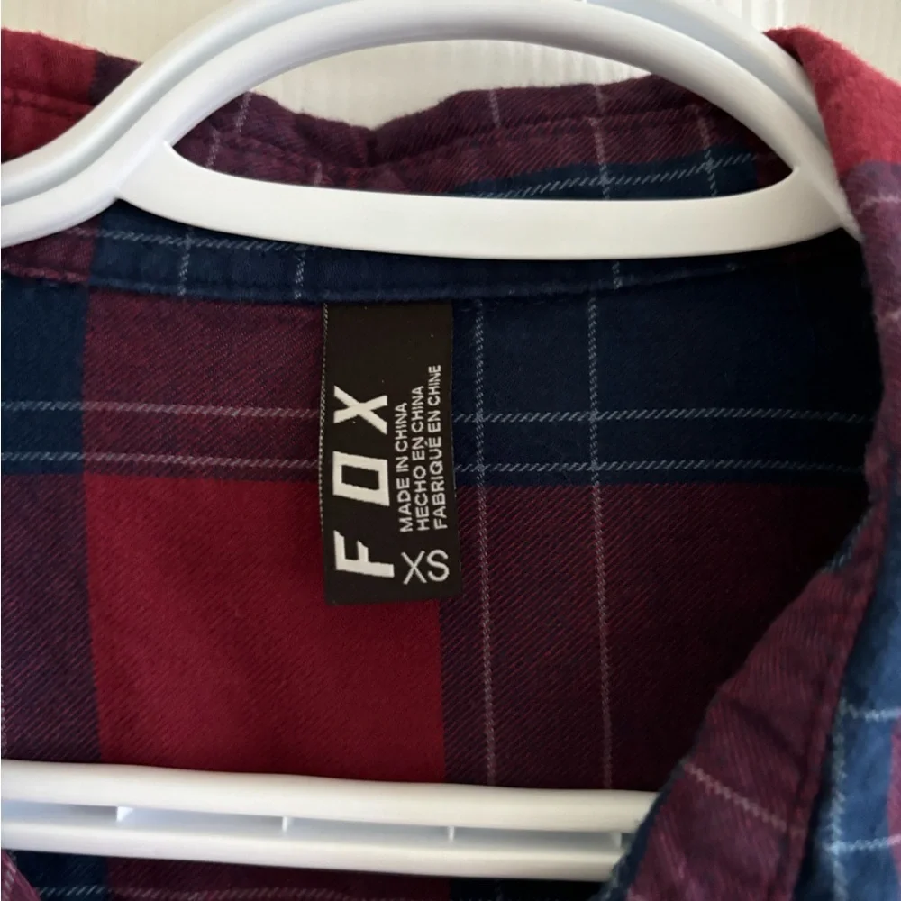 Women’s Fox Racing Button Up - Picture 3 of 4
